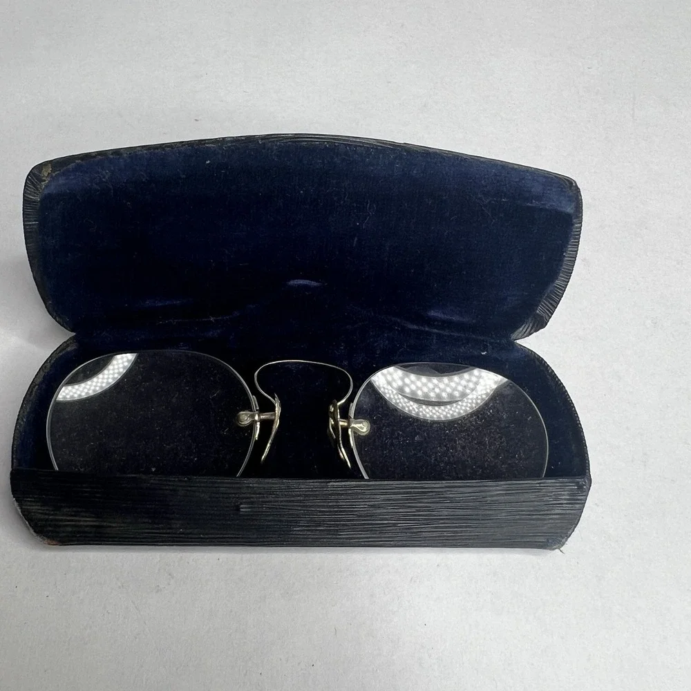 Vintage Antique Spectacles Eyeglasses with Case Bartlett &Sons Boston, MA 1800s
